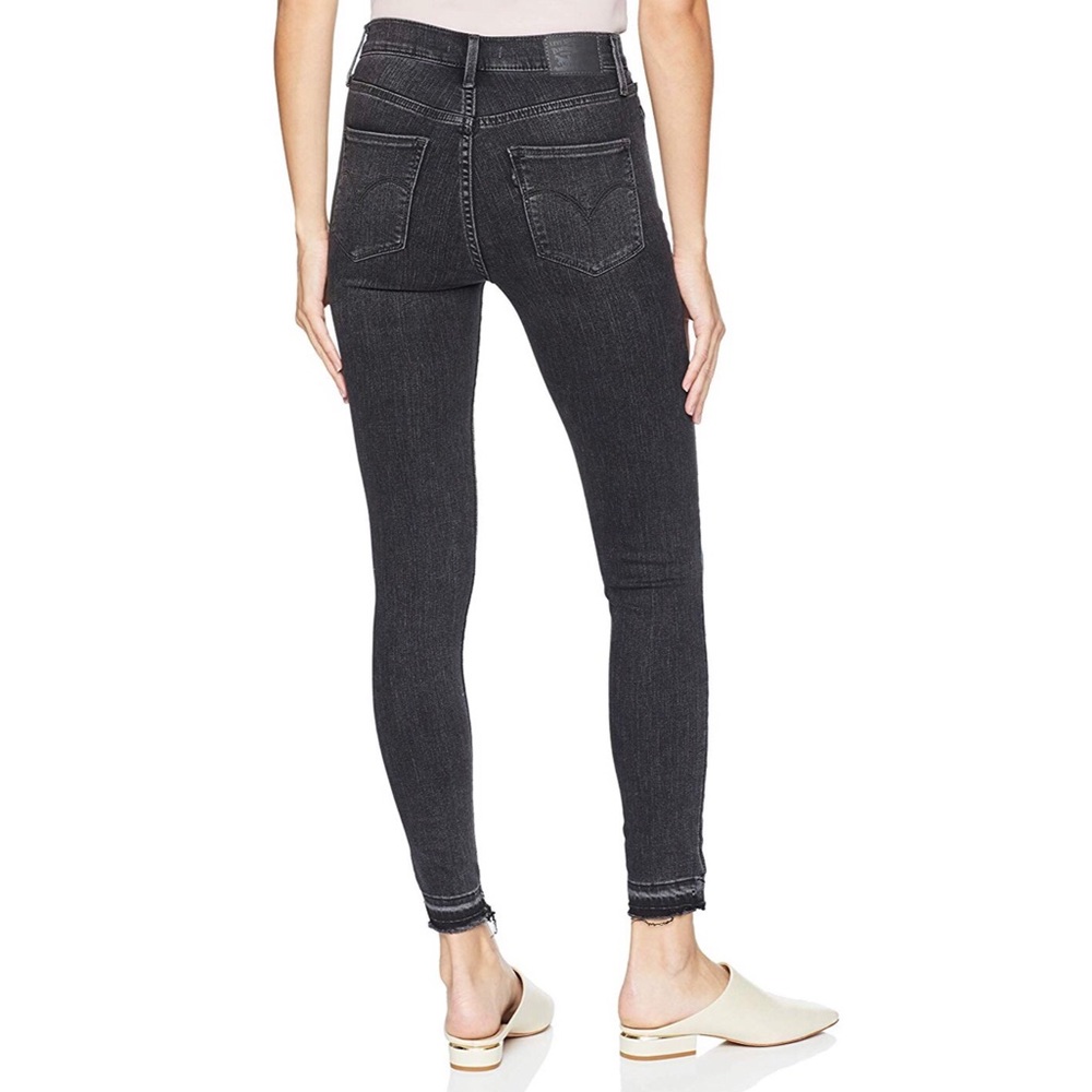 Levi’s Women's 720 High Rise Super Skinny Jeans